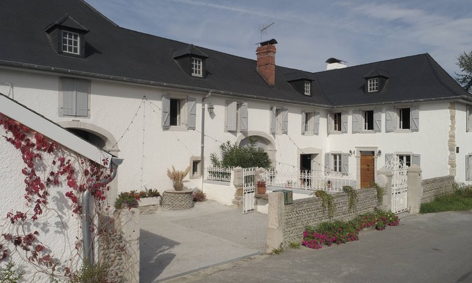 Ogenne-Camptort Casa | La Maysou dou Canounge
