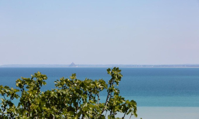 Cancale Casa | La Metairie-du-Vauhariot - Vue Mer et Mont Saint Michel - Piscine Chauffée - Accès GR34