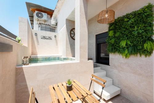 Campanillas Apartamento | La Mihilla