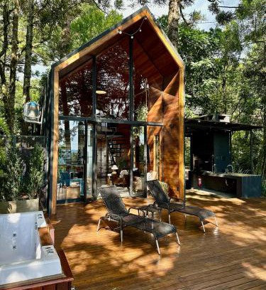 Sao Francisco de Paula Chalet De Esquí | La negra - cabana entre araucárias