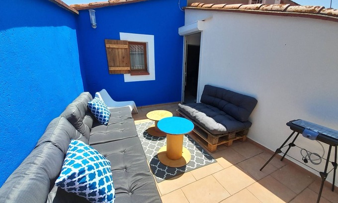 Opoul-Perillos Casa | La P'tite Maison D'eve Angeline, Gîte 8 Personnes