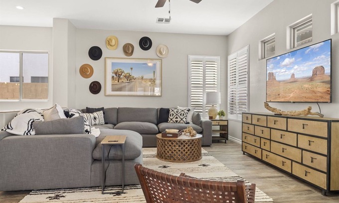 East Mesa Casa | La Palma Suites in Mesa