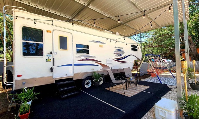 La Parguera Casa | La Parguera, precioso , privado y comodo trailer se alquila, cerca de todo