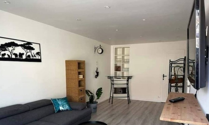 Saint-Romain-sur-Cher Casa | La Pause Romanaise