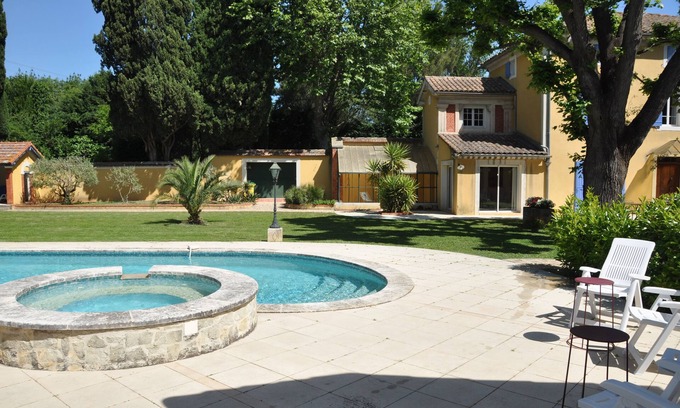 Entraigues-sur-la-Sorgue Otro | La Petite Bastide de Trévouse