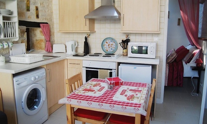 La Courade Cabaña | La Petite Chaumiere Sleeps 2 (1 Bedroom)
