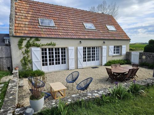 Saint-Come-de-Fresne Casa | La petite chouette