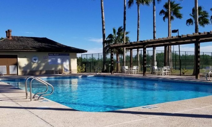 Laguna Vista Villa | La Petite Coquille- 32 AW