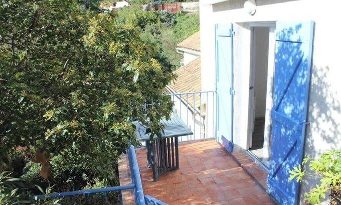 Le Rayol Apartamento | La petite Rascasse, Apartment with sunny terrace