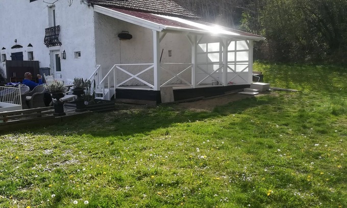 Youx Casa | La Petite Maison, una casa bonita y lujosa