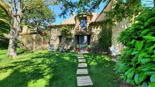 Cassaignes Casa | La petite maison dans la prairie