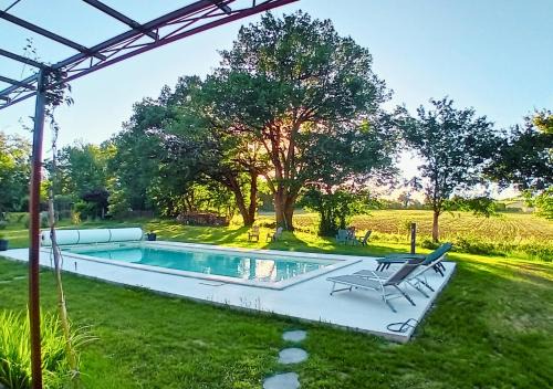 Lempaut Cama Y Desayuno | La petite maison de Valérie proche château de la Rode, du Domaine de Flore et du Lac Saint Ferréol