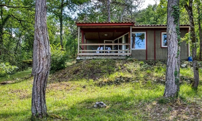 Daglan Chalet De Esquí | Camping la Peyrugue *** - Chalet confort de 3 habitaciones para 6 personas