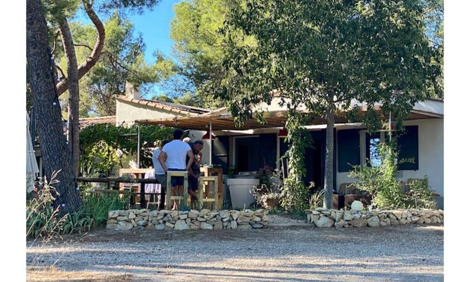 Fontvieille Cabaña | Our Eldorados - La Planque - cottage surrounded by nature in Fontvieille