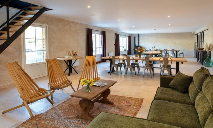 Fere-en-Tardenois Casa | La Porte d'Arcy - grand jardin et piscine privée