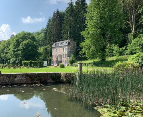 Marche-les-Dames Casa | La Porterie de l’Abbaye de Marche les Dames