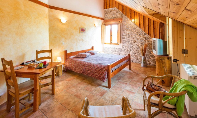 Saint-Jean-Saint-Nicolas Cama Y Desayuno | La Primholstein-Habitacion Doble-Baño Privado-Confortable-Vista a la Montana