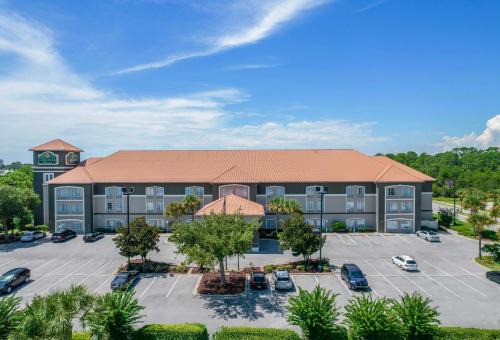 Upper Grand Lagoon Hotel | La Quinta by Wyndham PCB Coastal Palms
