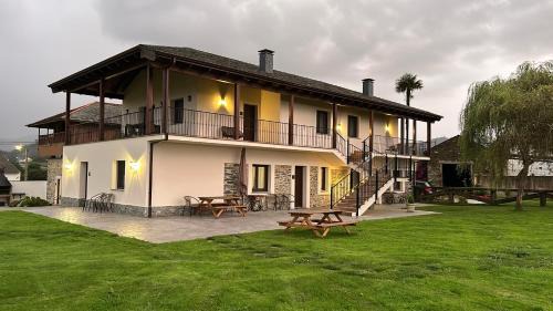 Canedo Apartamento | La Quintana de Figares