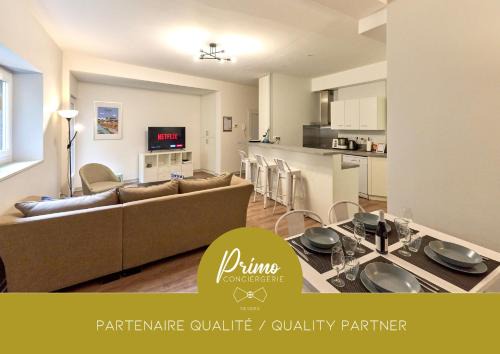 Nevers Apartamento | "La Revenderie", appartement calme sur cour privative, hyper centre de Nevers by PRMO C0NCIERGERIE