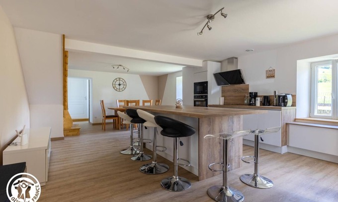Perpezat Casa | La Roche Malvialle - PERPEZAT