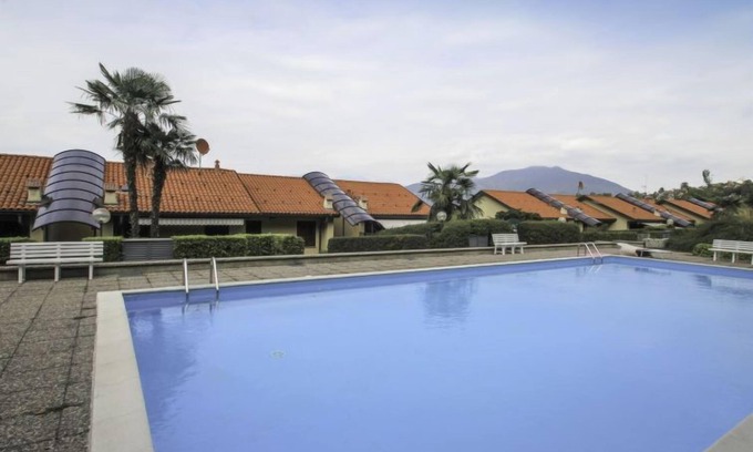 Brezzo di Bedero Apartamento | La Romantica by Interhome