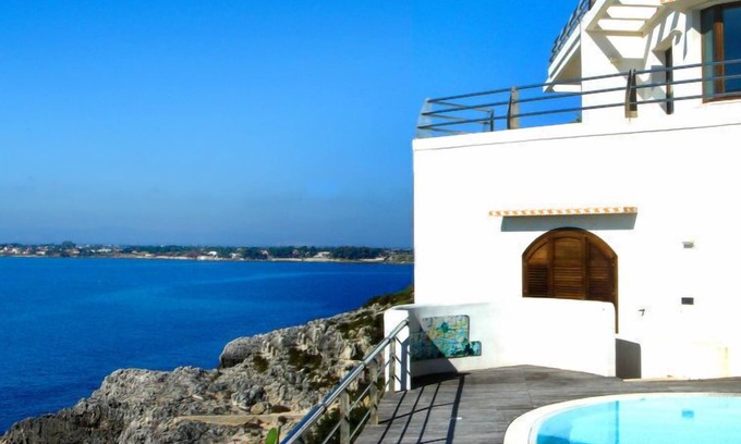 Plemmirio Apartamento | La Rosa by Interhome