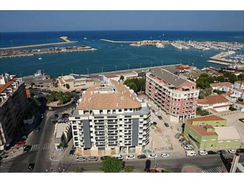 Denia Apartamento | La Rosaleda, céntrico, con garaje y terraza exterior