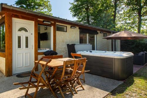 Selles-sur-Cher Casa | La Salamandre - maison avec jacuzzi