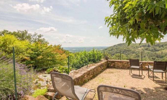 Meyssac Casa | Casa de vacaciones La Salesse (CZM200) en Meyssac - 6 personas, 3 dormitorios