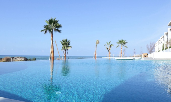 Khalde Complejo | La Siesta Beach Resort