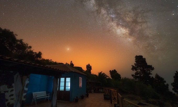 Tijarafe Cabaña | La Somadita Tinizara, casa canaria íntima y con vistas al mar y la montaña.