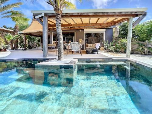 Oyster Pond Casa | La Sucriere sea view swimming pool open-air atmospher