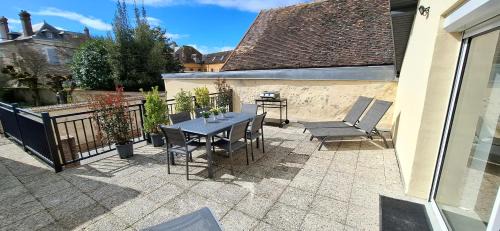 Villeneuve-sur-Yonne Casa | La Terrasse de Villeneuve