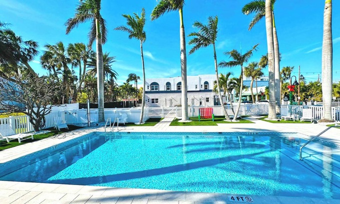 Pass-a-Grille Historic District Apartamento | La Tortuga Historic Pass A Grille St Pete Beach 789