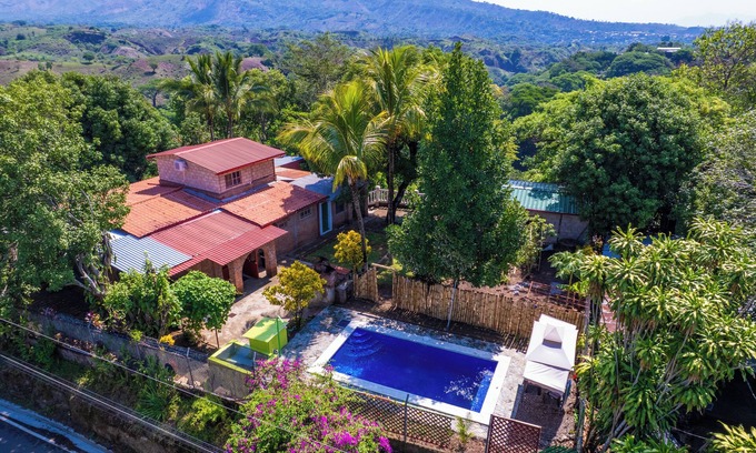 Coatepeque Villa | La toscana farm