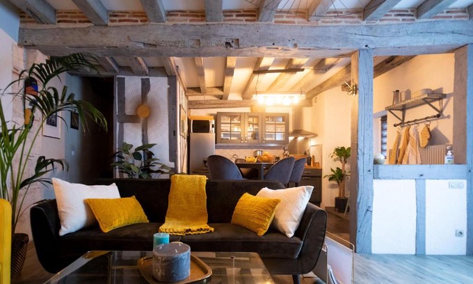 Romorantin-Lanthenay Cama Y Desayuno | La Tour aux Grains chambres autonomes