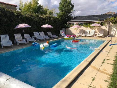 Gibourne Casa | La Vendange Family Gites