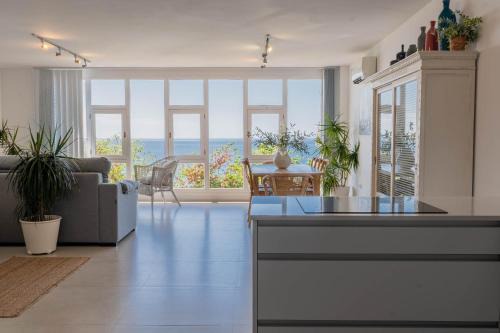 Raval Roig Apartamento | La Ventana