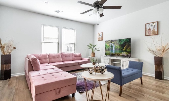 Highlands - Perkins Casa | La Vida Loca Stay in Baton Rouge near LSU - BC1011