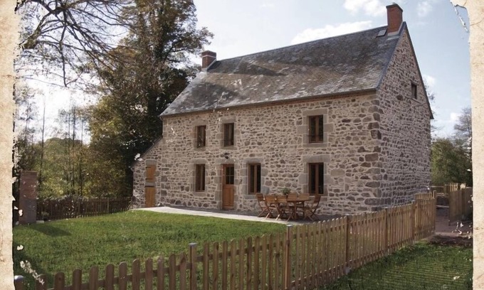 Virlet Casa | LA VIE A Ailes - Virlet