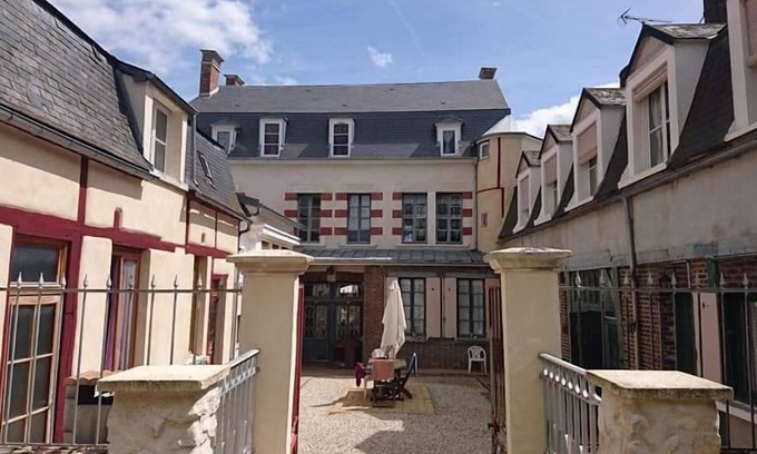 Saint-Florentin Cama Y Desayuno | La Vieille France
