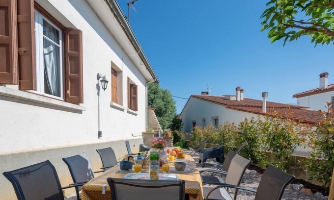 Montauriol Casa | Casa de vacaciones La Vigneronne en Fourques - 7 personas, 4 dormitorios