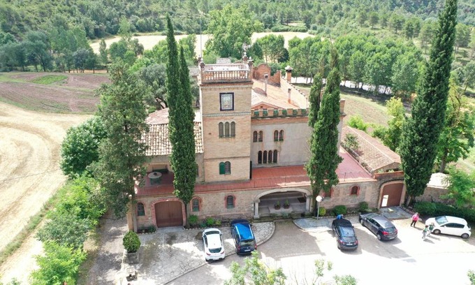 Castellnou de Bages Apartamento | La Vila d'Argençola - Apartamentos