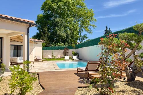 L'Isle-sur-la-Sorgue Casa | La villa des Gypières