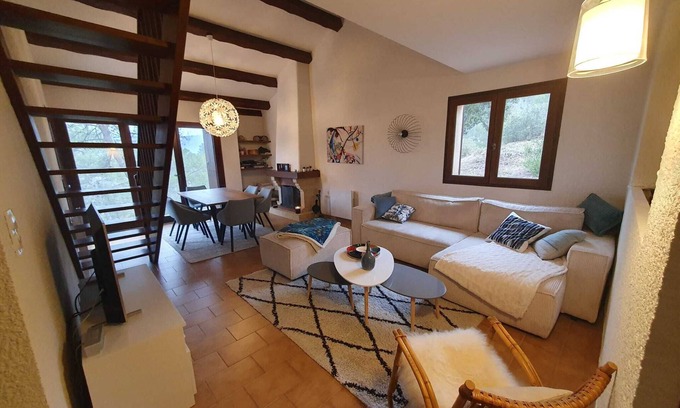 Esparron-de-Verdon Casa | La Villa Léonie Entre Pinède et Garrigue au Bord du Lac. 200m Accès Direct lac