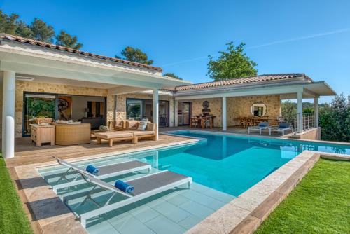 Opio Casa | la villa miel