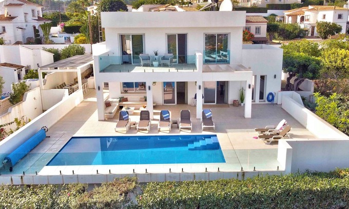 Benimeit Villa | La Vista - Modern luxury for 12 guests