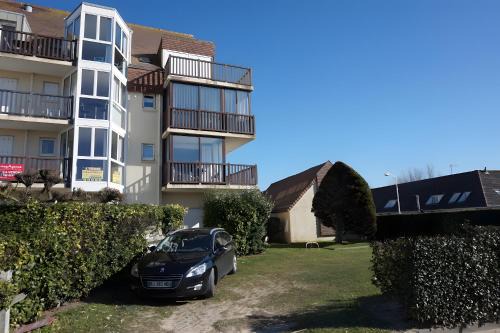 Bernieres-sur-Mer Apartamento | La Voile de Nacre Appt 50 M Plage