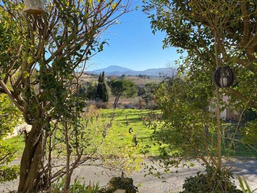 Cairanne Apartamento | La vue sur le Mont Ventoux, appartement & parking